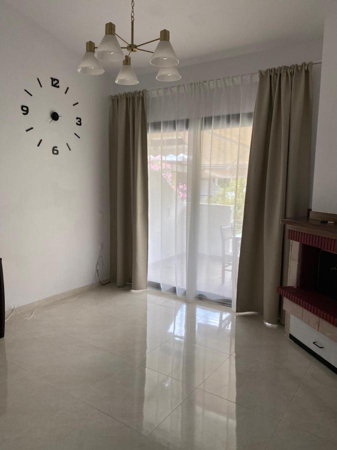 Irini Apartment 하니오티 외부 사진